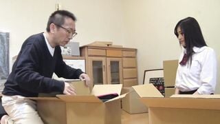 The Step Daughter Of a Remarriage Partner Is a Defenseless sluts, and Her Reasoning Collapses On the First Day Of Living Together! It's Too Much!