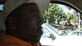 Luxurious white cunt with mouth sucks short ebony dude and takes long cock in