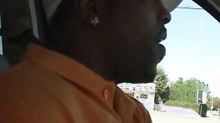 Luxurious white cunt with mouth sucks short ebony dude and takes long cock in