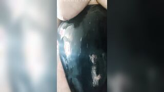Chubby cunt with mouth performance her body for daddy