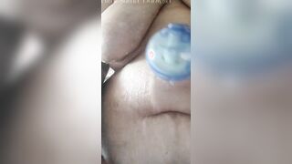 Chubby cunt with mouth performance her body for daddy