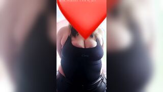 Chubby cunt with mouth performance her body for daddy