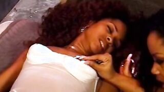 4 adorable black hotties don't waste time and enjoy Sapphic games into the jail ward