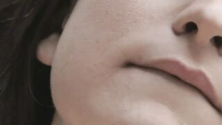Dyke beauty Experience! Janessa Jordan fucks herself with