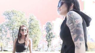 sexy mouths and crazy hot fingered for a Hottie Lesbo orgasm !!!