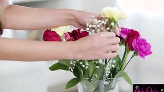 GirlsOnlyPorn - Erotic Lesbo Valentines Screwed With Goddess Brunettes Vanna Bardot and Maya Woulfe - S5:E3