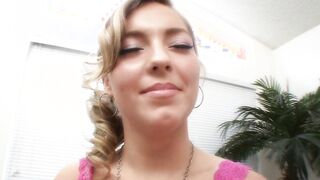 Dyke cougar loves licking and finger fucking a young blonde Bae