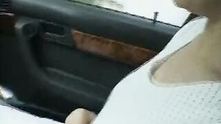 stiefbruder fickt Stiefschwester ohne Gummi bis zum Cumshot