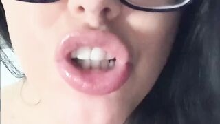 View me boned my boobs then clean my hole