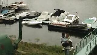 Brueder ficken Passantin Outside auf der Wiese