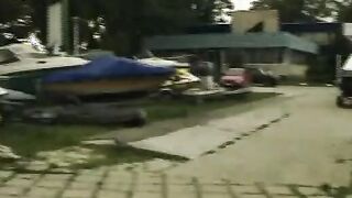 Brueder ficken Passantin Outside auf der Wiese