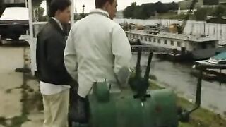 Brueder ficken Passantin Outside auf der Wiese