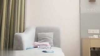 chinese amateur with fine skin and tender meat, very sensitive constitution, continuous orgasm