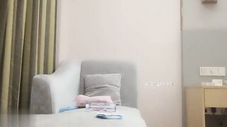 chinese amateur with fine skin and tender meat, very sensitive constitution, continuous orgasm