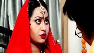 Bete ki suhagraat baap ne manayi