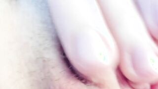 toy mastrubation and vagina opening wide