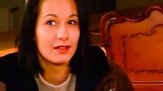 Notgeile Freundinnen alleine inside der Privat Suit