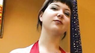 Grosses Hamburgerin 23 Jahre besorgt es sich vor der Kamera wie weit geht Sie noch