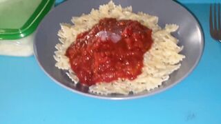 I EAT MY MAN'S CUM PASTA AND I LOVE IT!