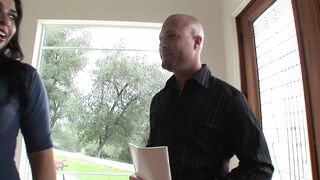Guy cums on bimbos's big hooters after giving her deep penetration by fireplace