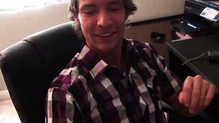 Stepsister makes a bunch of homemade sex tapes with her stepbrother