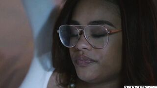 VIXEN Stunning rich chick seduces her bodyguard