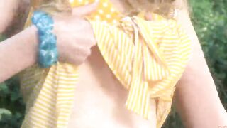 Kinky Diane Wanks Her Vagina