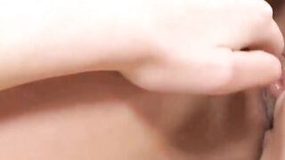 Shyla Jennings eating Twat