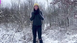Rough fucking on the snow!!