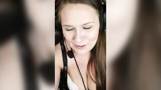 Gamer chick Gets Boned By Obsessed Fan