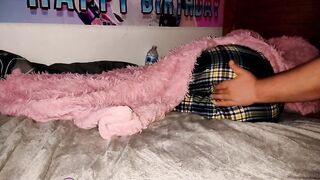 Birthday surprise cunt squirt