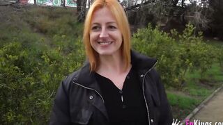 Super Sexy-crazy veteran cougar proves us she has what's needed to become a QUEEN OF PORN