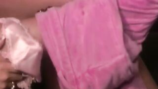 2 lusty snatch licking lesbians on table sex toy fucking