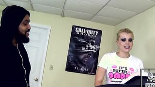 Little penis give Nadia White a long facial on the treadmill
