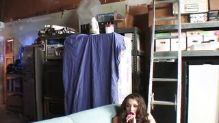 White Hottie blows and riding a ebony penis and gets creamed