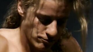Beauty body blonde hoe's juicy twat blown and plowed inside bed by big penis bro