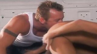 Goddess bimbo double penetration on her house with 2 vulgar men