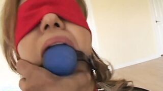 Skank with long butt takes a long penis