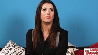 Elegant english voyeur talks to wanking loser