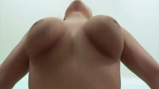 19 Year Old amateur fucks at her casting
