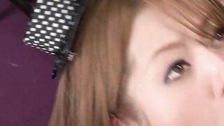 Junge Asiatin wird mit Oel und Sex Toy verwoehnt und dann hart gefickt