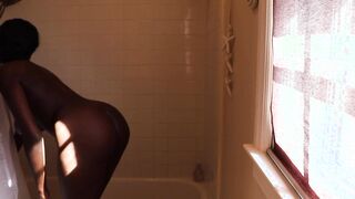 DSC11-6) Irresistible African bimbos Gets Golden Shower Offer Bj Gets Banged! Doggy Style with Creampie