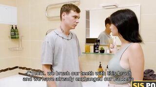 SISPORN. Man pleases cutie who wants to be penetrated by stepbrother