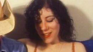 Randy chcik gets her twat boned