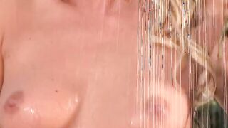 LIPS ON LIPS - vol. #06