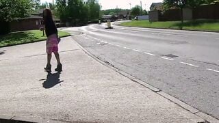 Kiki Minaj shows us the town