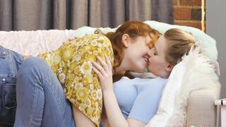 suppling lesbians