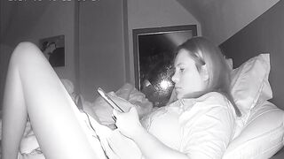 milf Jackhammers Clitoris Before Bed Spy Web Cam