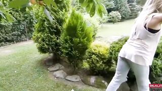 RealityLovers - Old Blonde into pov