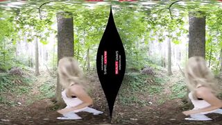 Gorgeous Beauty cougar with Huge Melons into VR